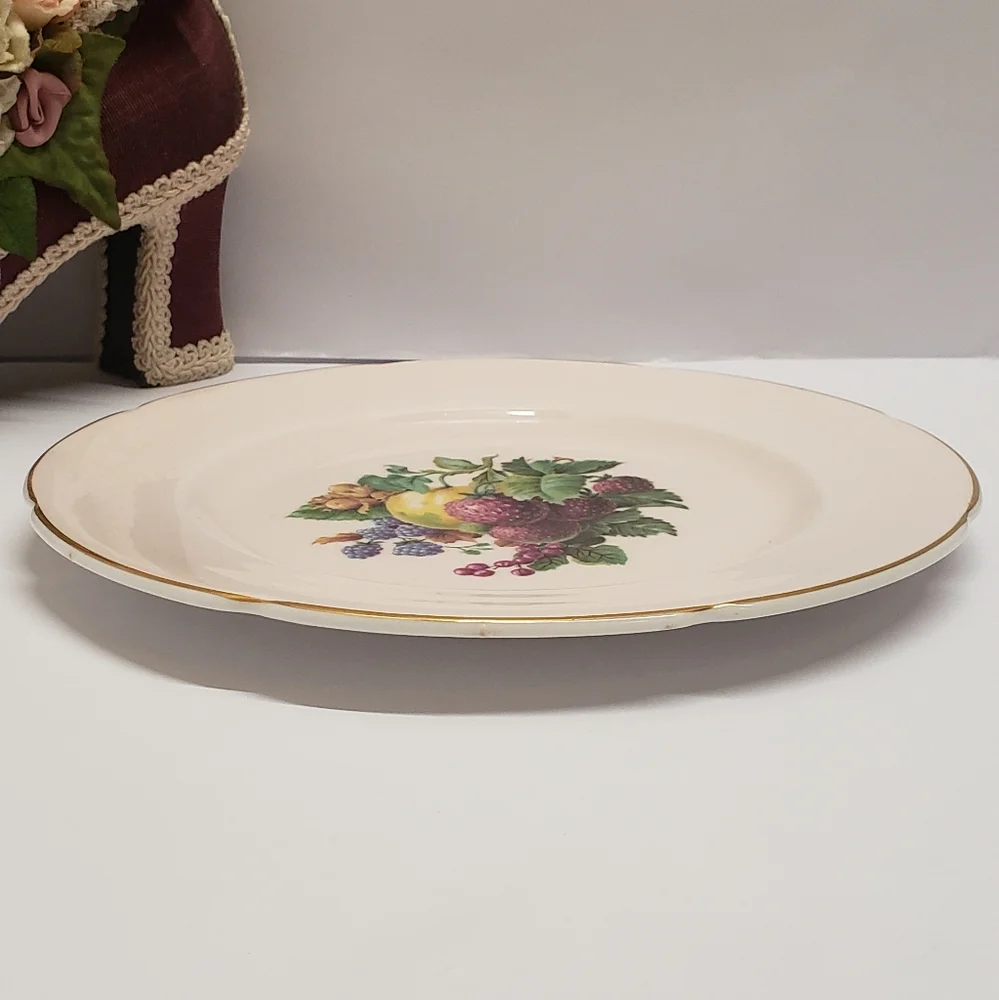 Vintage Pink Royal Grafton Fine Bone China Fruit Plate